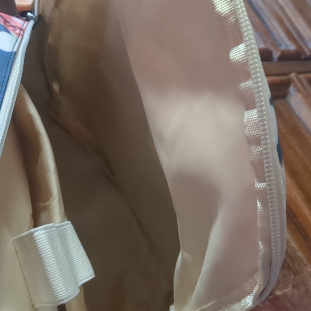 Bookbag - Picture 2 of 5